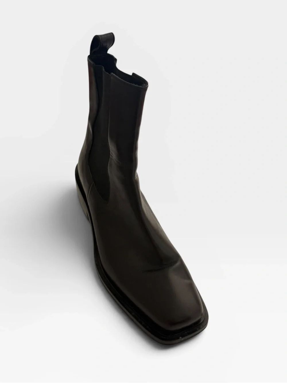 Frame Black Leather Chelsea Boots